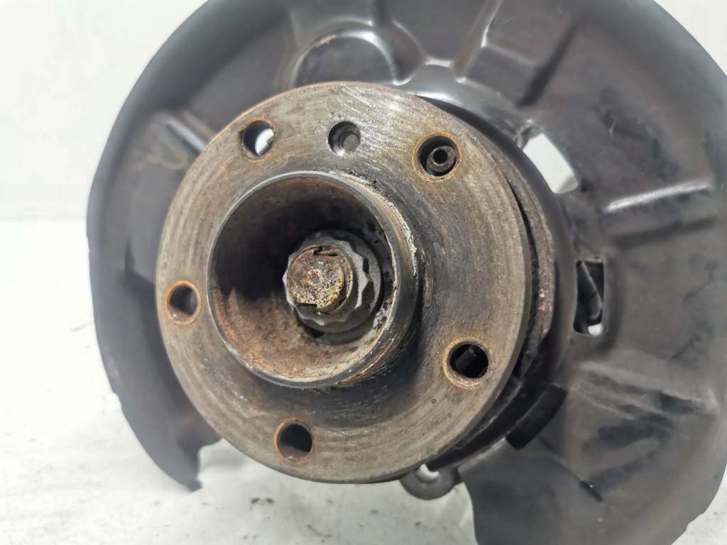 фото №4, Bmw 1 f20 привідний вал поворотний кулак ліва задня задня