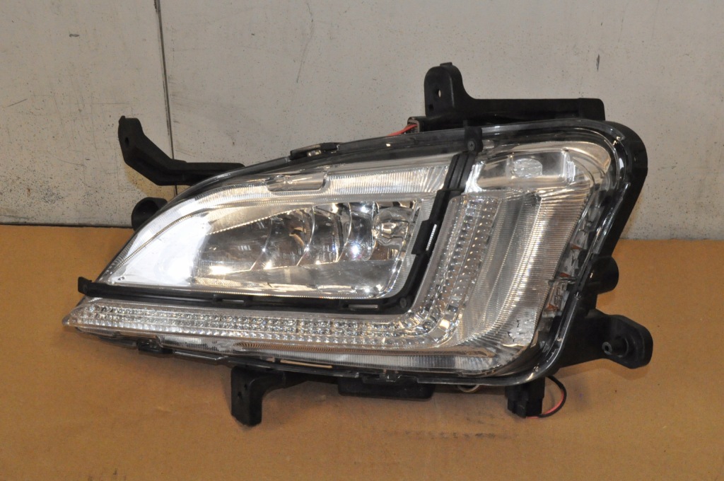 фото №1, Hyundai tucson ii iii lift протитуманна фара led drl лівий перед 92201-d7600 92201-d76