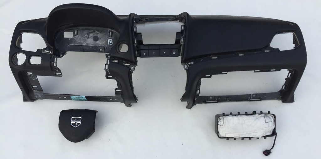 фото №6, Dodge journey приборная панель консоль приборная панель подушки безопасности воздушные подушка безопасности ремни pas rege