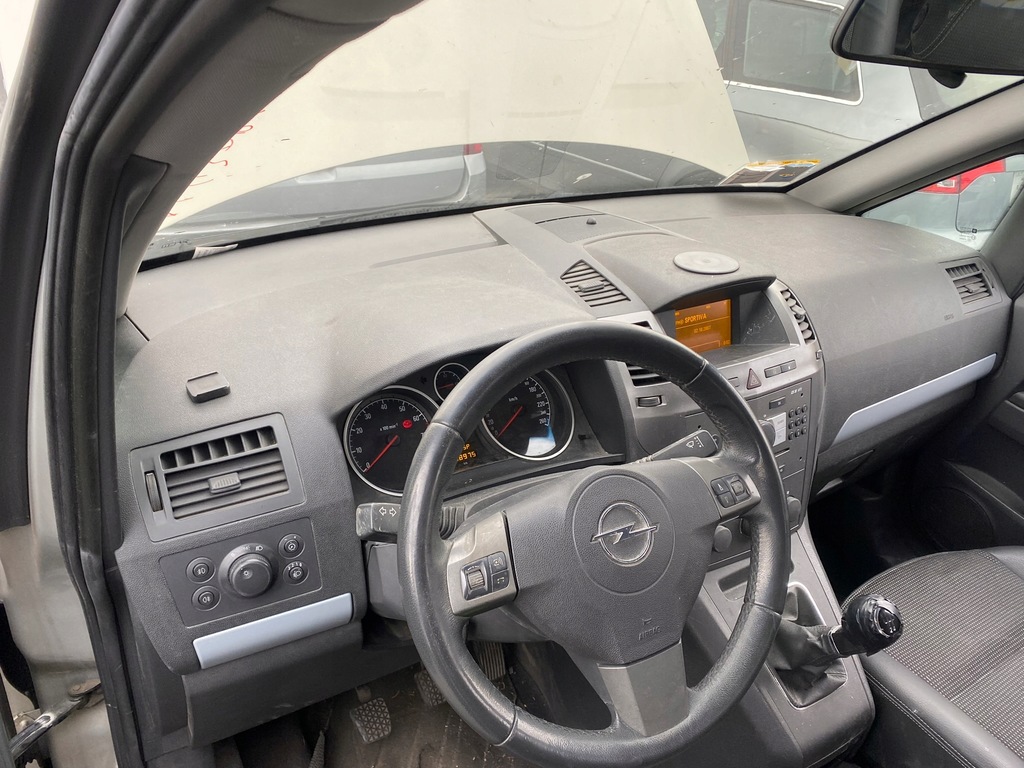 фото №4, Opel zafira b оригінальна консоль панель приладів подушки безпеки подушка безпеки