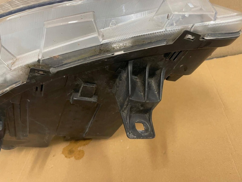 Фара передня правий mercedes sprinter a910 w906 a9109060100 Київ