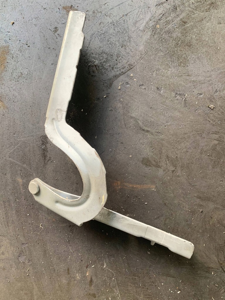 фото №1, Петля капот правый jumpy scudo expert 2007- 1499345080