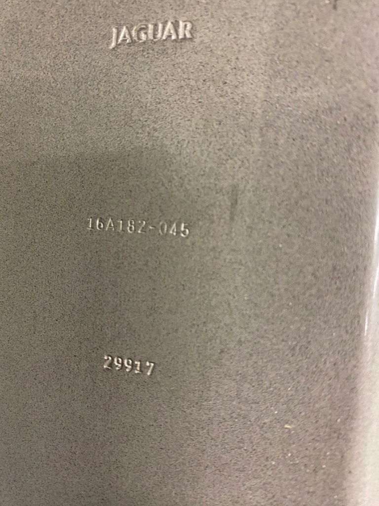 Крыло  правый  перед jaguar e-pace e pace хороший leszno wlkp Недорого