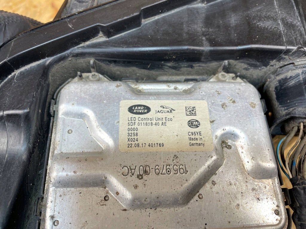 Фара фара перед передняя правый  jaguar xe x760 bi-xenon gx73-13w029-dg с Разборки