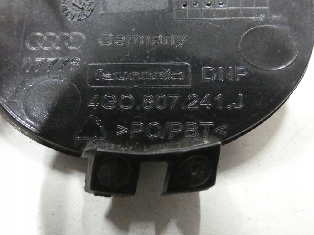 фото №9, Заглушка бампера передний, защита фаркоп буксировочный audi a-6 c7 allroad