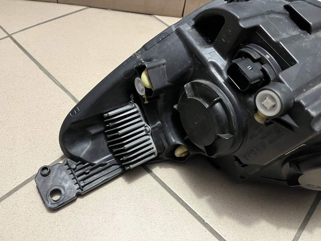 фото №14, Ford focus mk4 mk-4 iv led лампа передняя перед правая