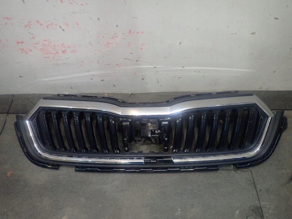фото №1, Решітка радіатора skoda octavia iv 2020- 5e3807723