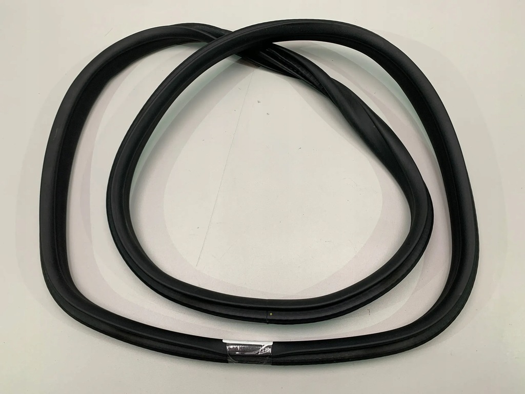 фото №1, Bmw 4 i4 g26 прокладка ниша дверь левый задняя 7482947