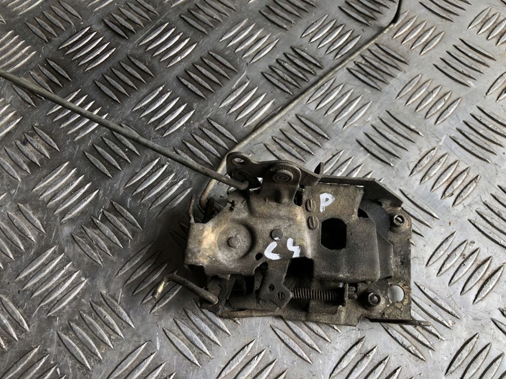 фото №1, Corvette c4 5.7 замок двері правий 84-89