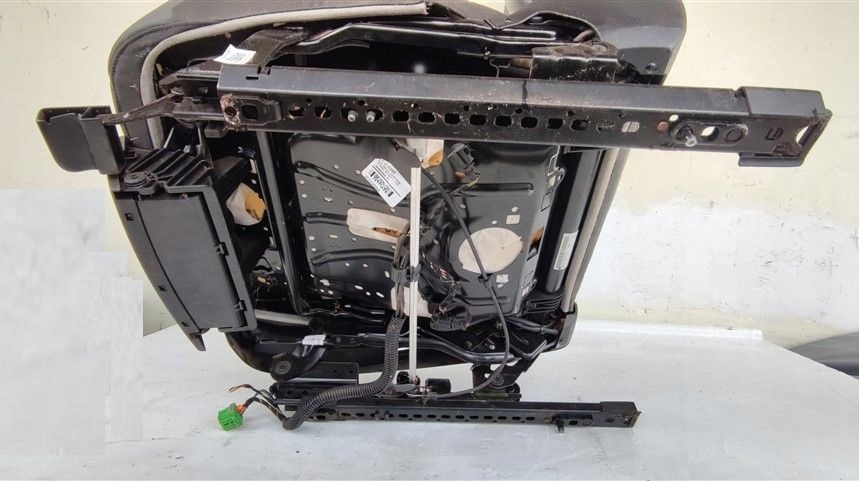 фото №14, Сидіння правий пасажира czarna шкіра audi a4 b8 allroad 8k0881106f