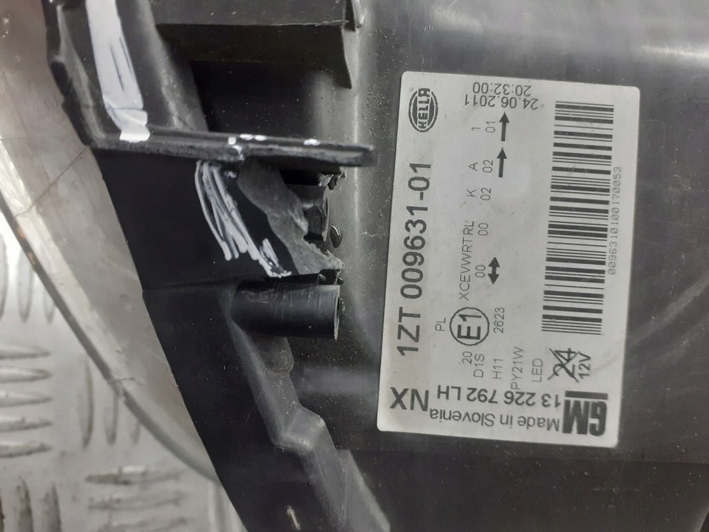 фото №7, Лампа лівий перед opel insignia a ксенон 13226792lh