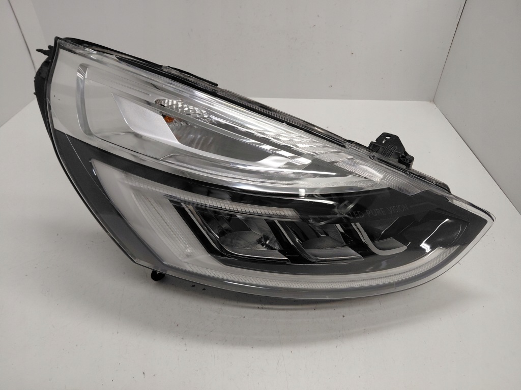 фото №1, Renault clio iv lift full led лампа права