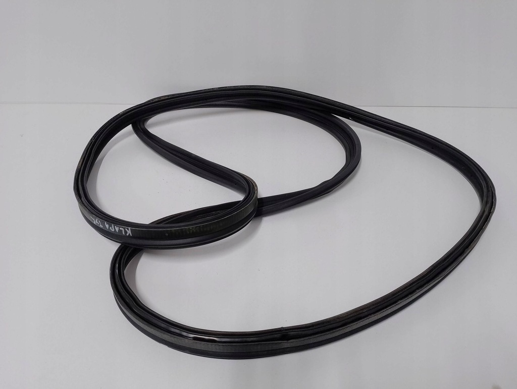 фото №1, Mitsubishi asx i прокладка крышки багажника задняя