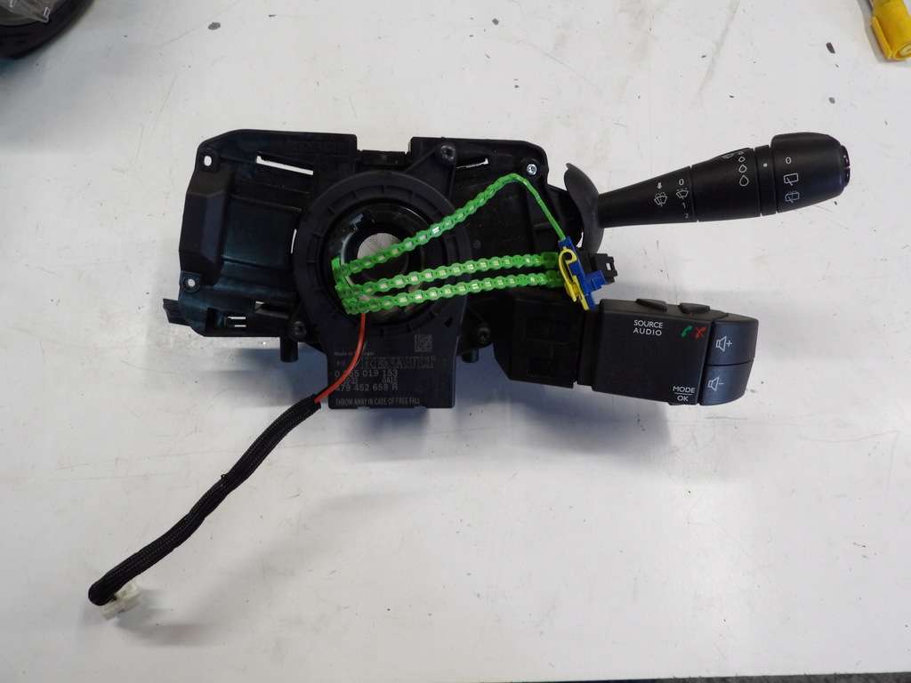 фото №1, Перемикач комбінований 255675284r