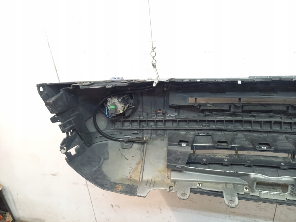 фото №7, Land rover discovery iii 3 бампер передний перед противотуманные фары омыватель kompletny