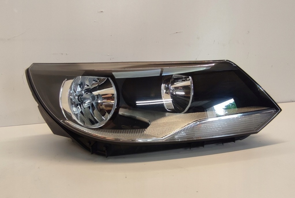 фото №1, Vw tiguan лампа фара права lift rhd anglik 5n2941006