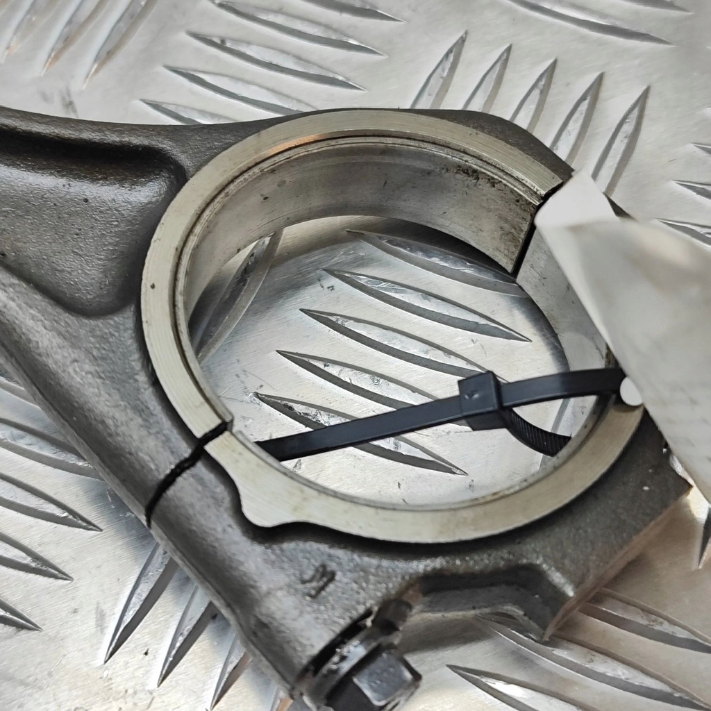 фото №9, Jaguar xj x351 2014 поршень