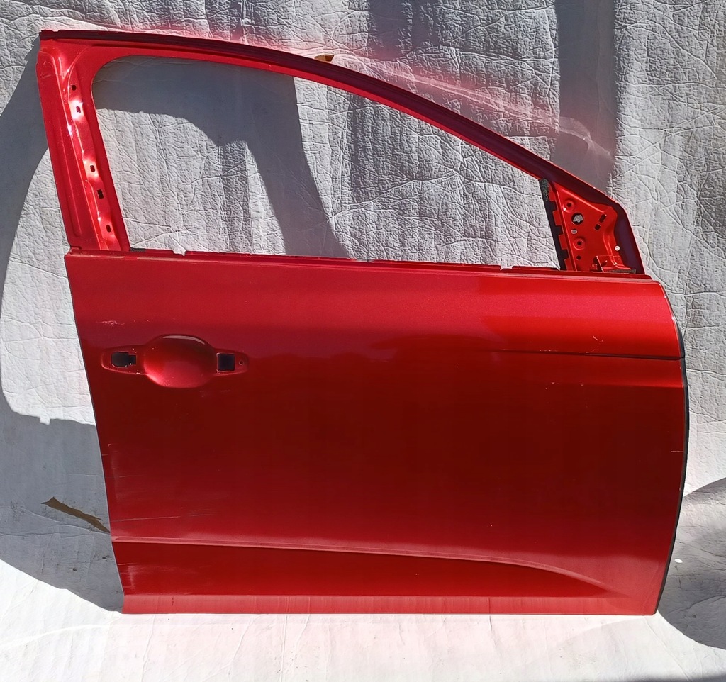фото №1, Renault megane iv дверь правое перед передние