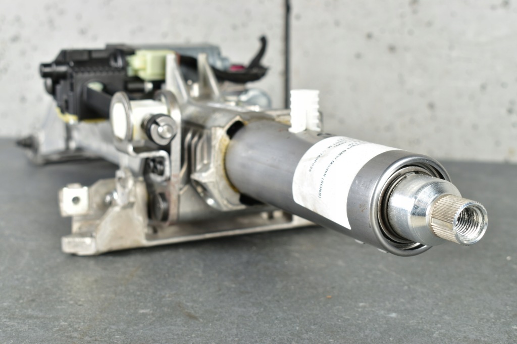 Купить Bmw m5 g90 g99 колонка рулевая электрическая 7908168