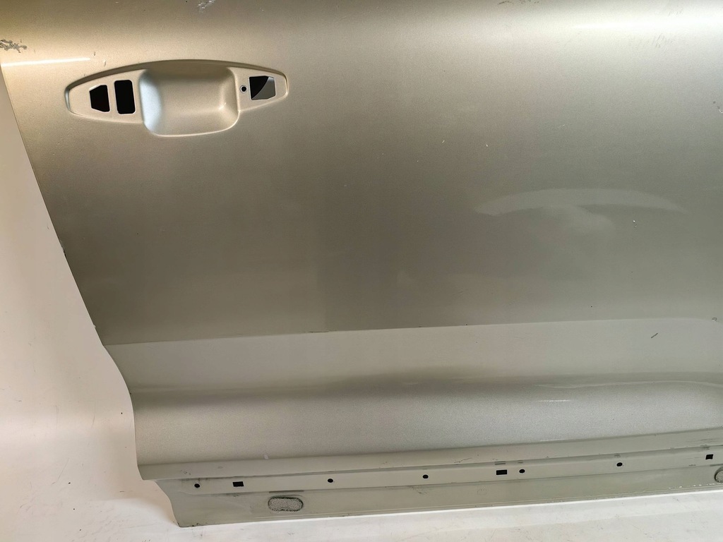 фото №3, Volvo xc40 - дверь правый перед polecam