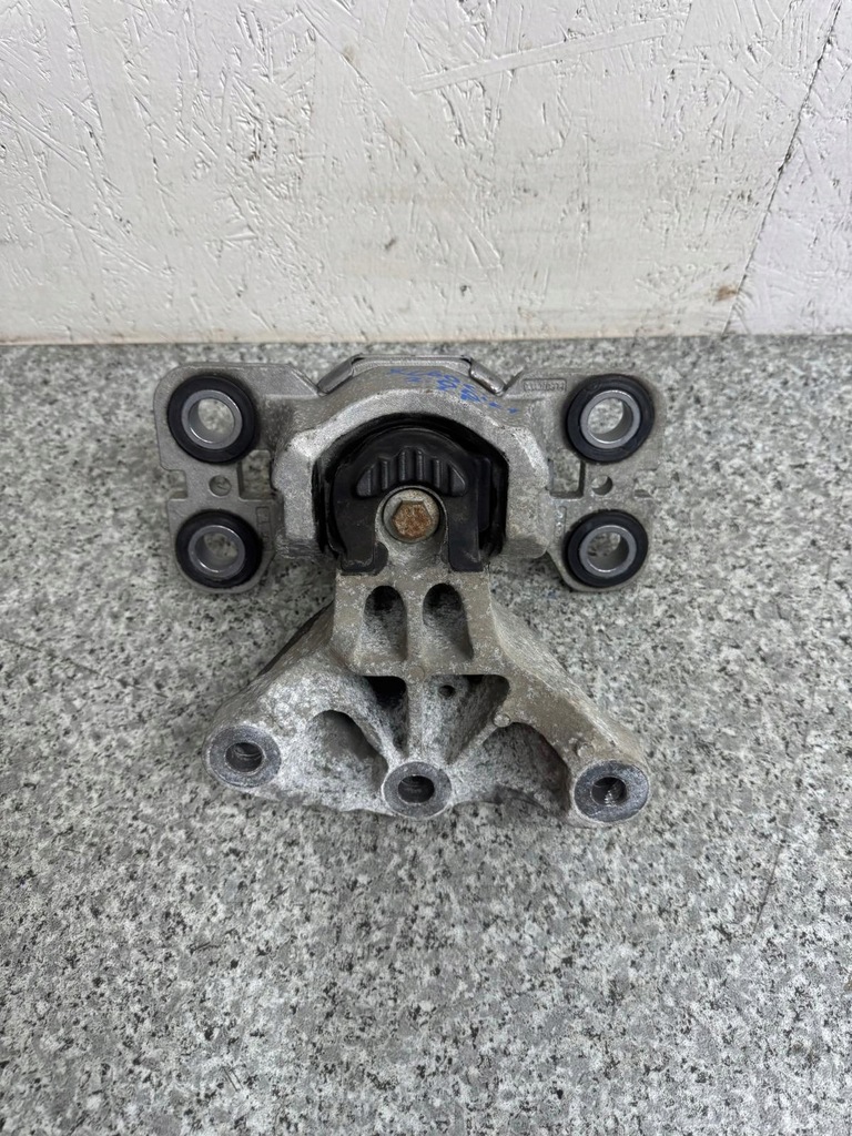 фото №6, Кронштейн подушка двигуна volvo xc60 i 2008-2017 31401307 2.0 d4