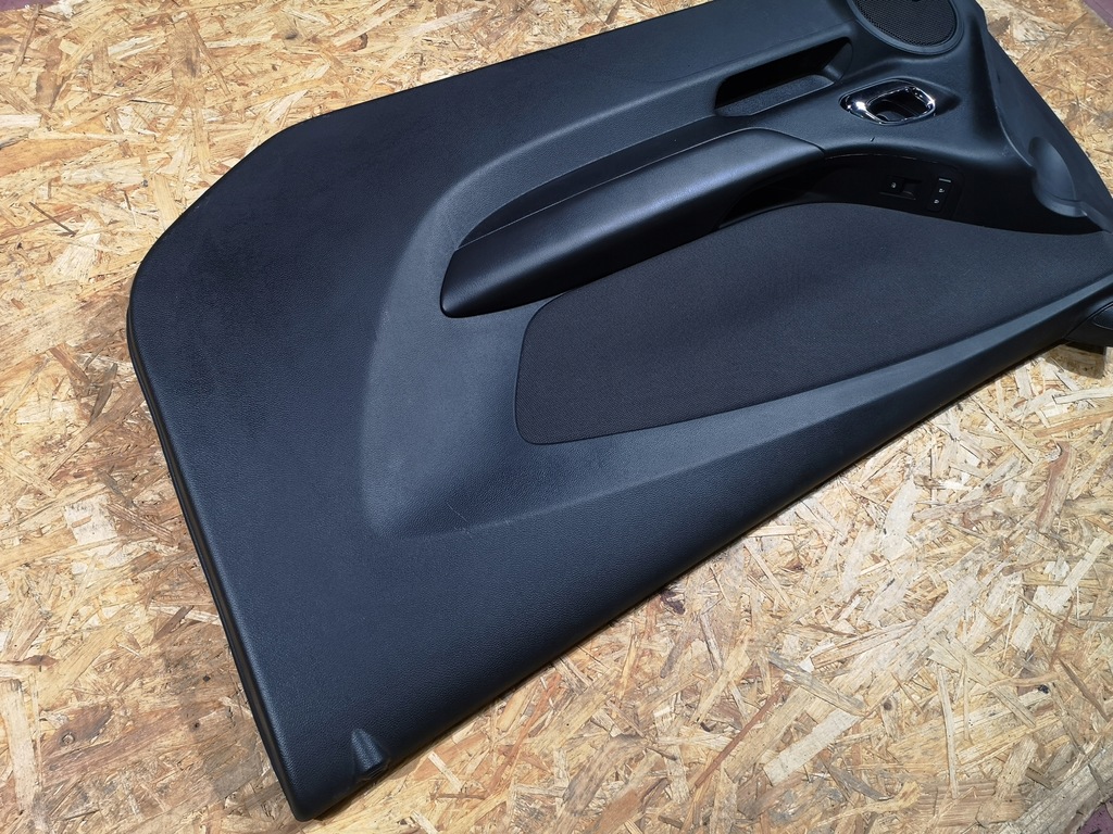 фото №6, Обшивка оббивка двері camaro ss 14-15