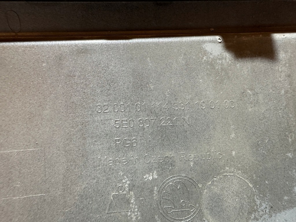 фото №12, Бампер передній skoda octavia iii lift 5e0807221n