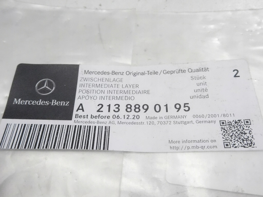 фото №6, Наклейка крыла левая mercedesa w213 a2138890195