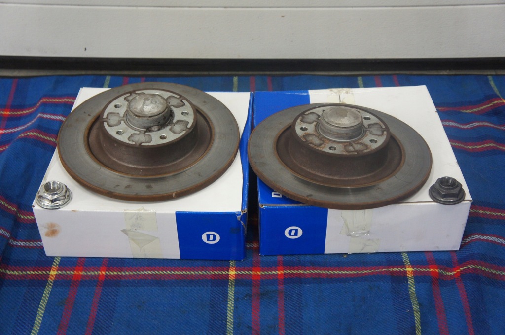 фото №1, Тормозные диски тормозные renault megane gt задняя bg9488rsc