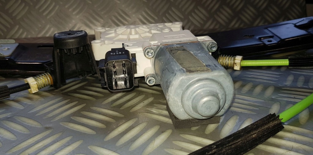 фото №7, Jaguar f-pace x761 механизм подъемник моторчик стекло правый задняя задний