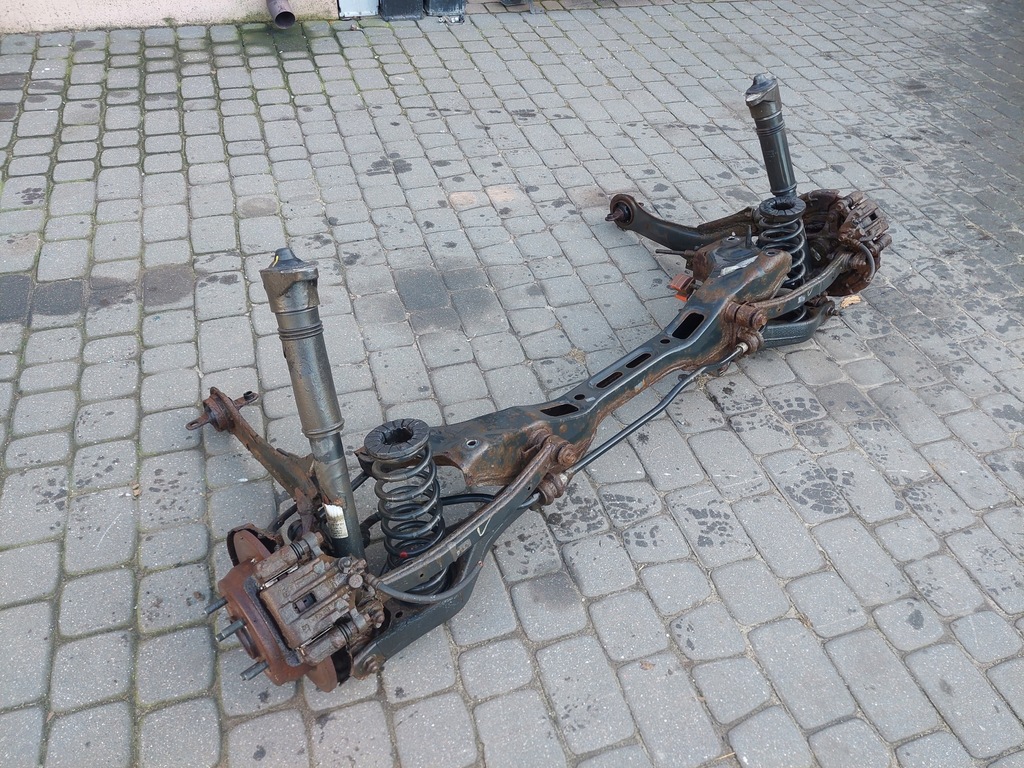 фото №5, Підвіска балка підрамник підрамник задня задній hyundai i30 kia ceed i 06-12 kombi