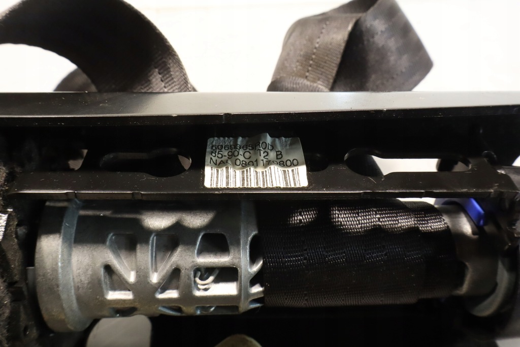 фото №8, Pas безпеки правий перед volvo v70 iii