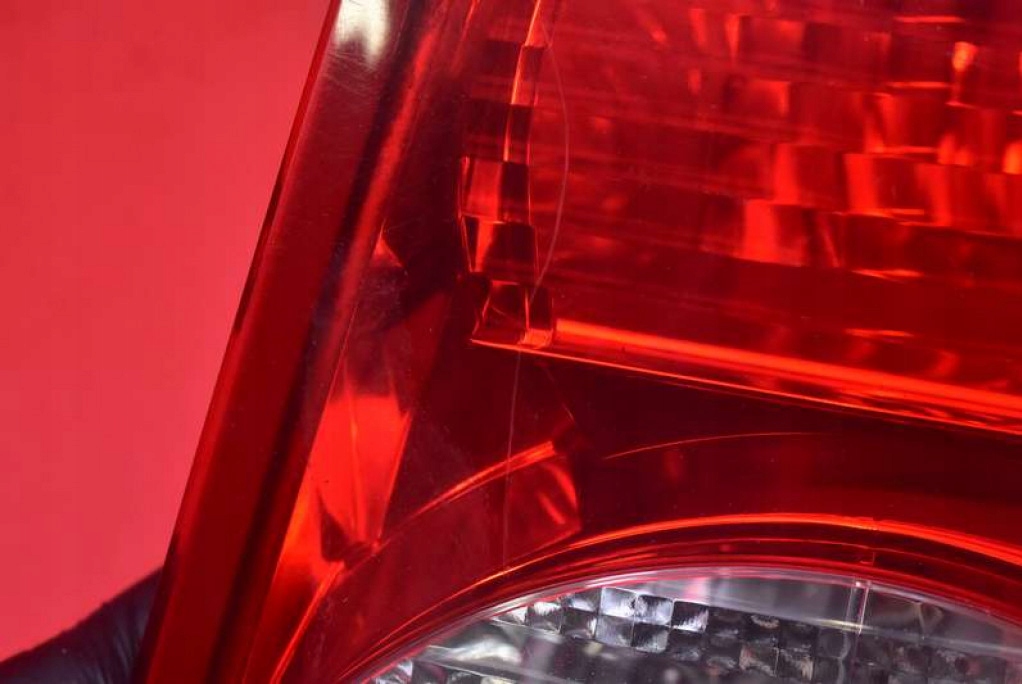 фото №7, Лампа права задня задня 05303752ae dodge caliber 06-12