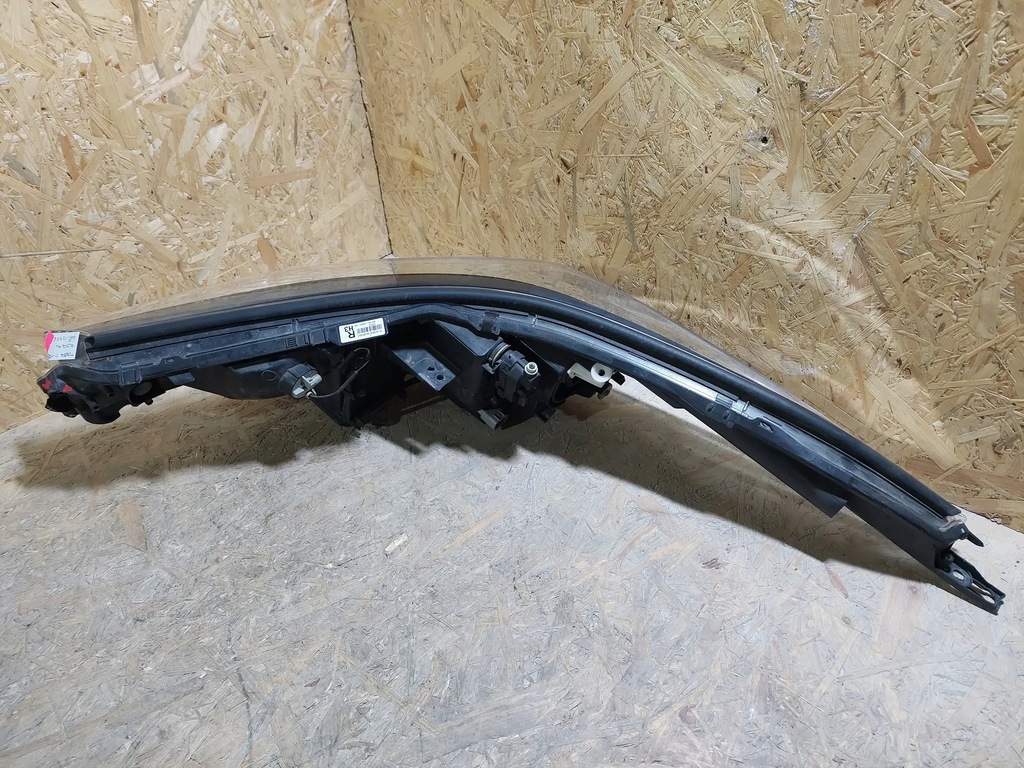 фото №9, Toyota c-hr 2018 лампи передні