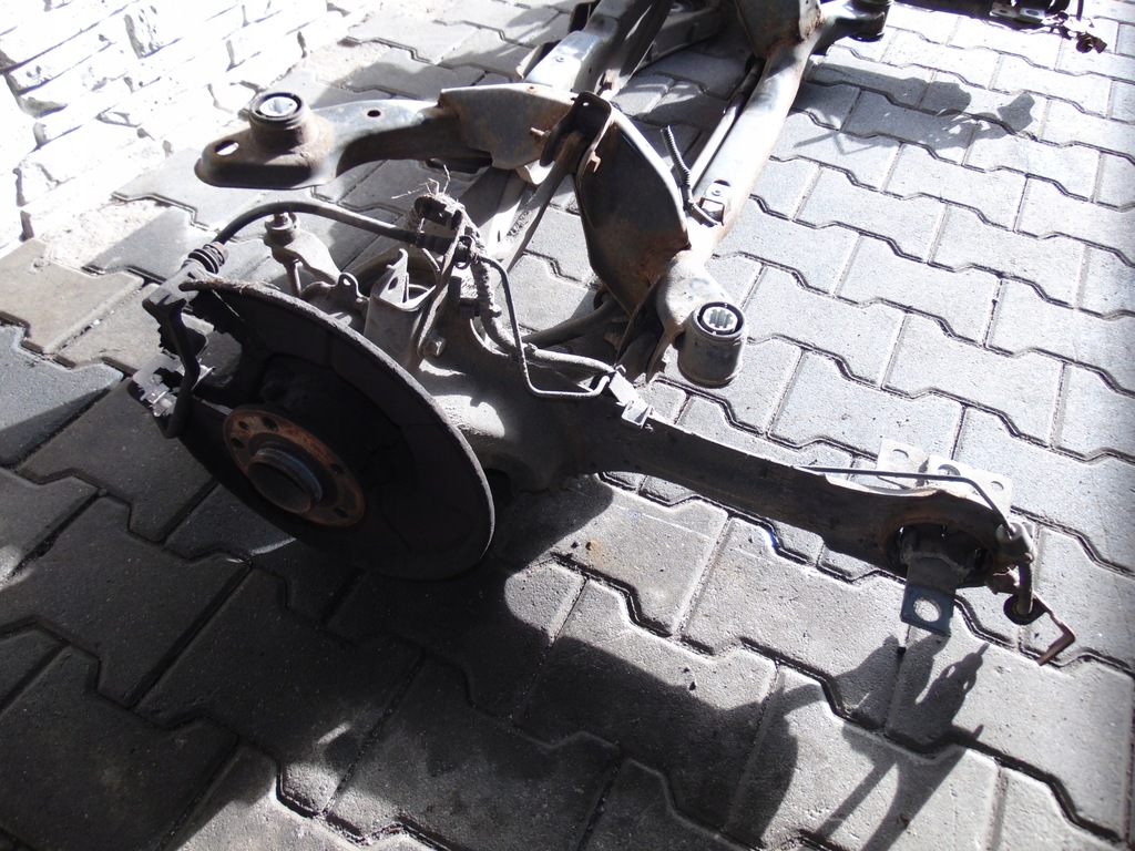 фото №8, Oś балка підвіска задня volvo v60