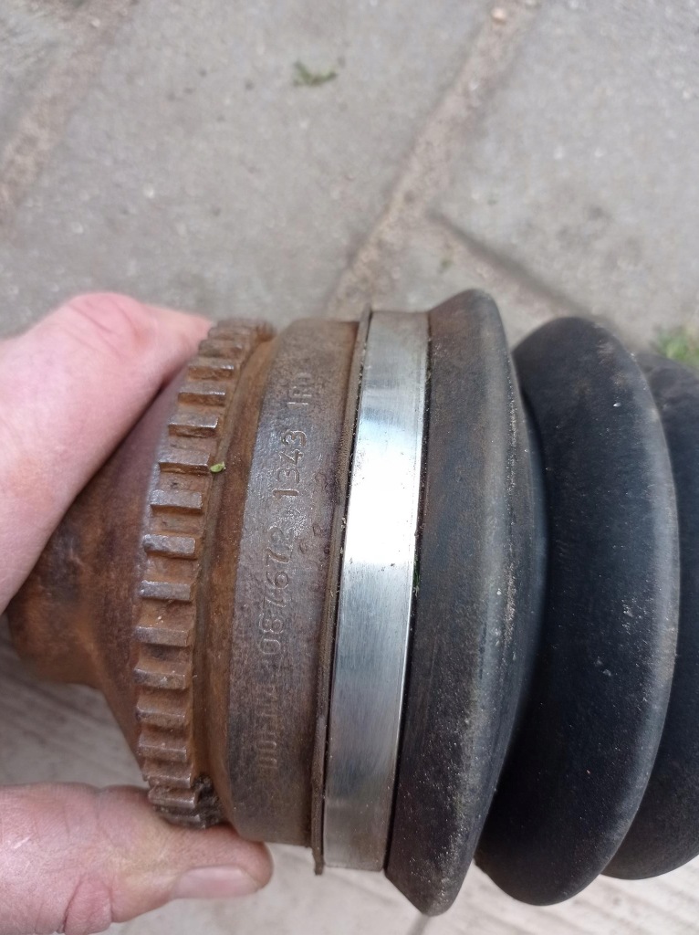 Привідний вал права довга шрус  transit 06-13 bdb Київ