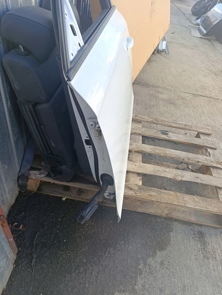 фото №7, Двері лівий перед ліва передні audi a4 b8 ly9c