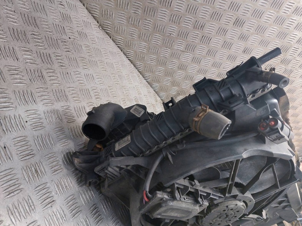 Радиатор комплект + вентилятор ford c-max 1 1.6 tdci 3m5h-9l440-ae в Украине