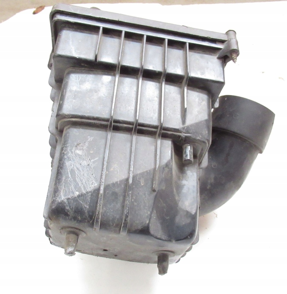 фото №7, Корпус фильтра воздуха fiat multipla 1.9 8v