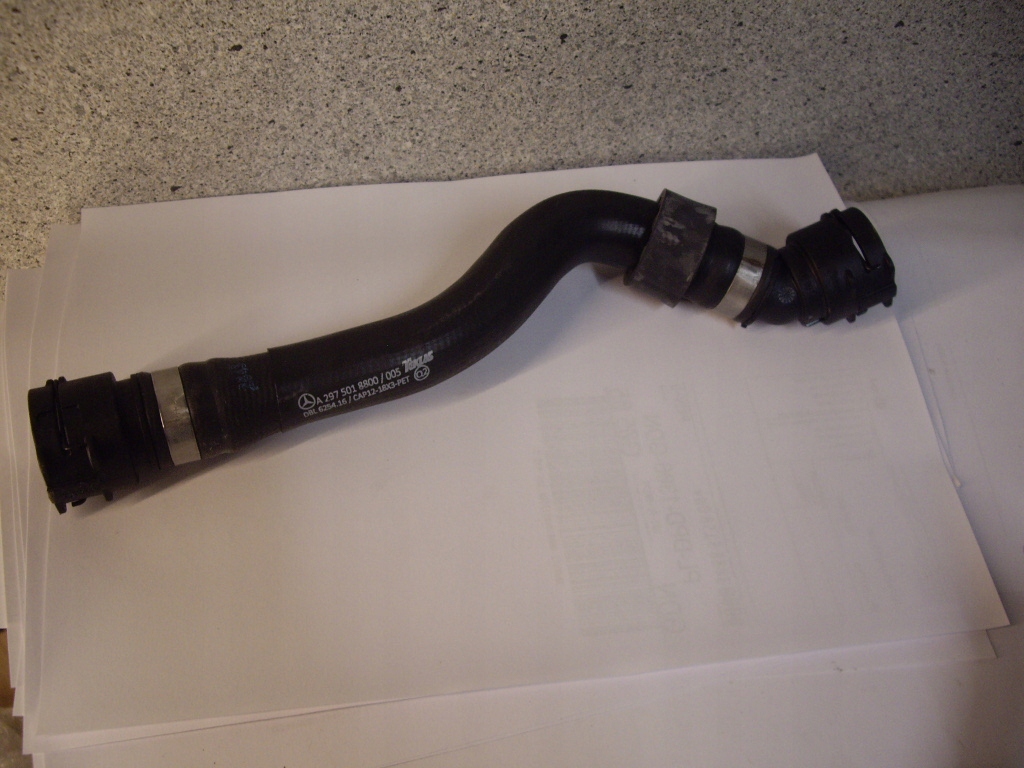 Купити Трубка шланг mercedes a2975018800