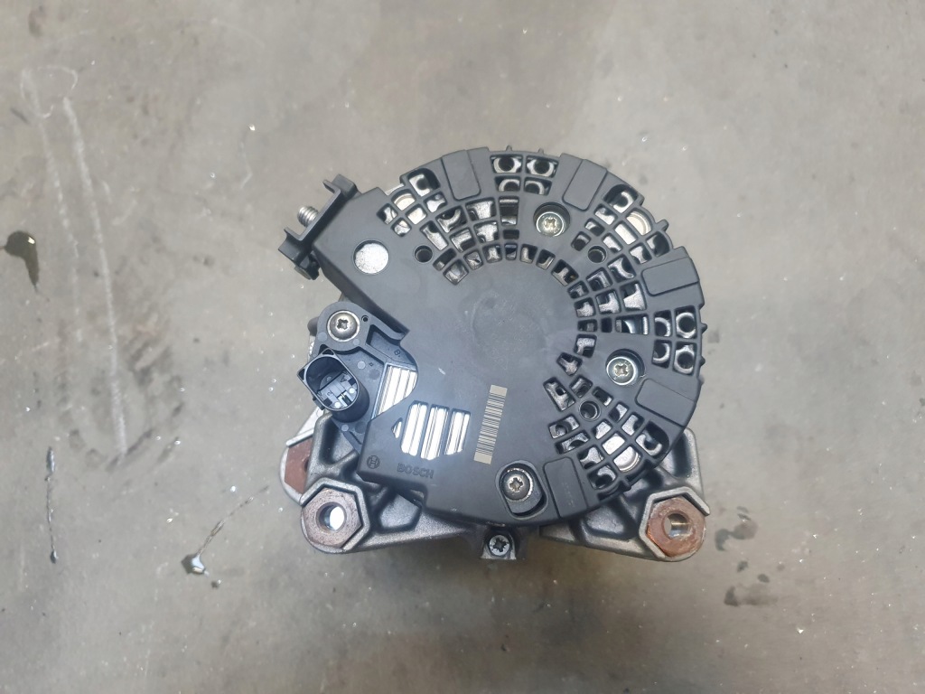 фото №3, Volvo v40 s60 d2 d3 d4 генератор 31419101