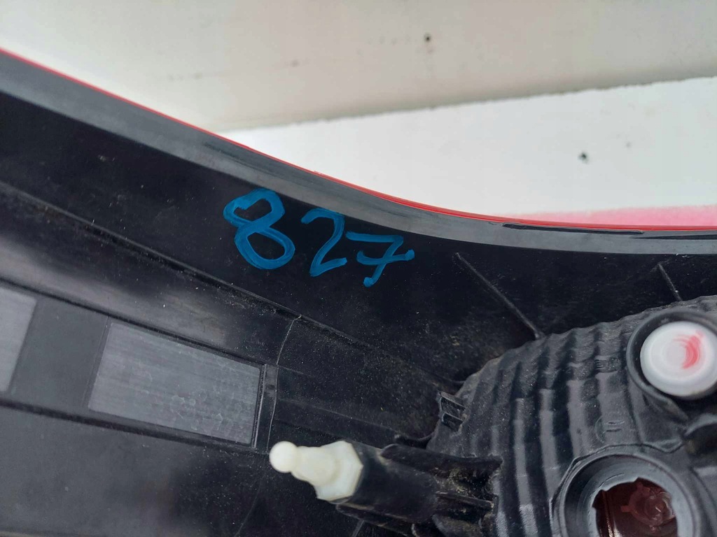 фото №6, Subaru impreza gt2 18- лампа правая задняя задняя