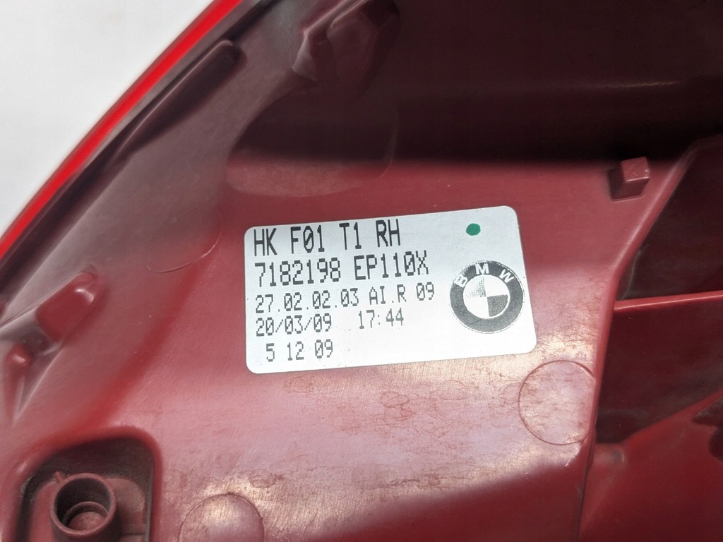 фото №8, Лампа правая w крыло правый задняя 7182198 bmw 7 f01 f02 f03 f04 08- eu