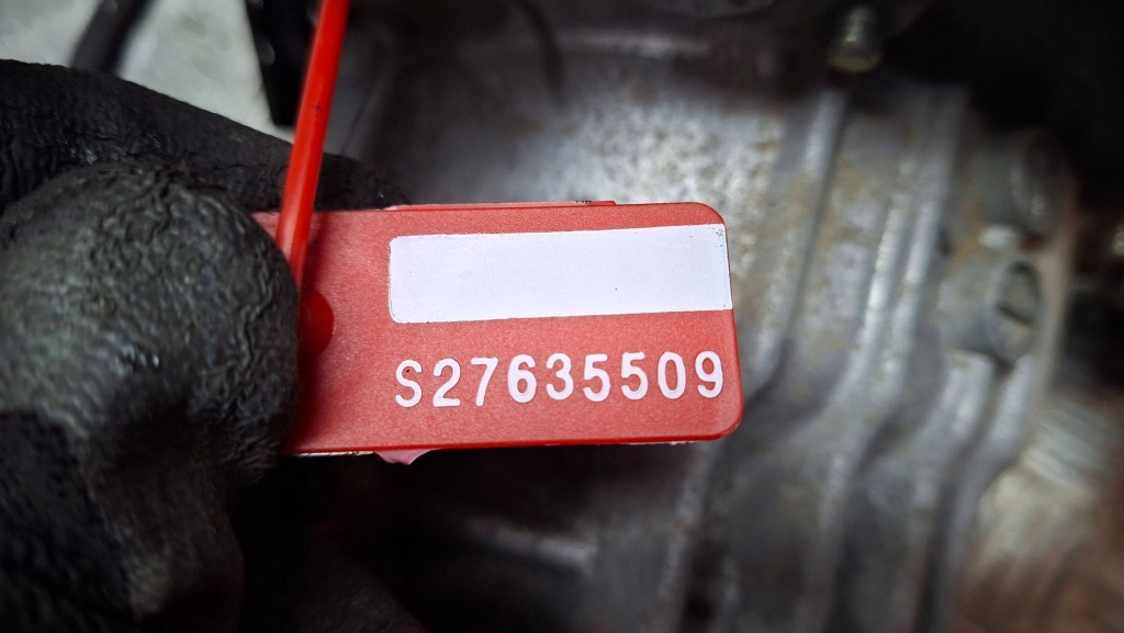 Мост задний  383002a01a dacia duster 1 1.5 dci 4x4 Киев