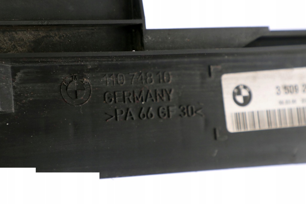 фото №11, Bmw x3 e83 кронштейн бачок вентилятора