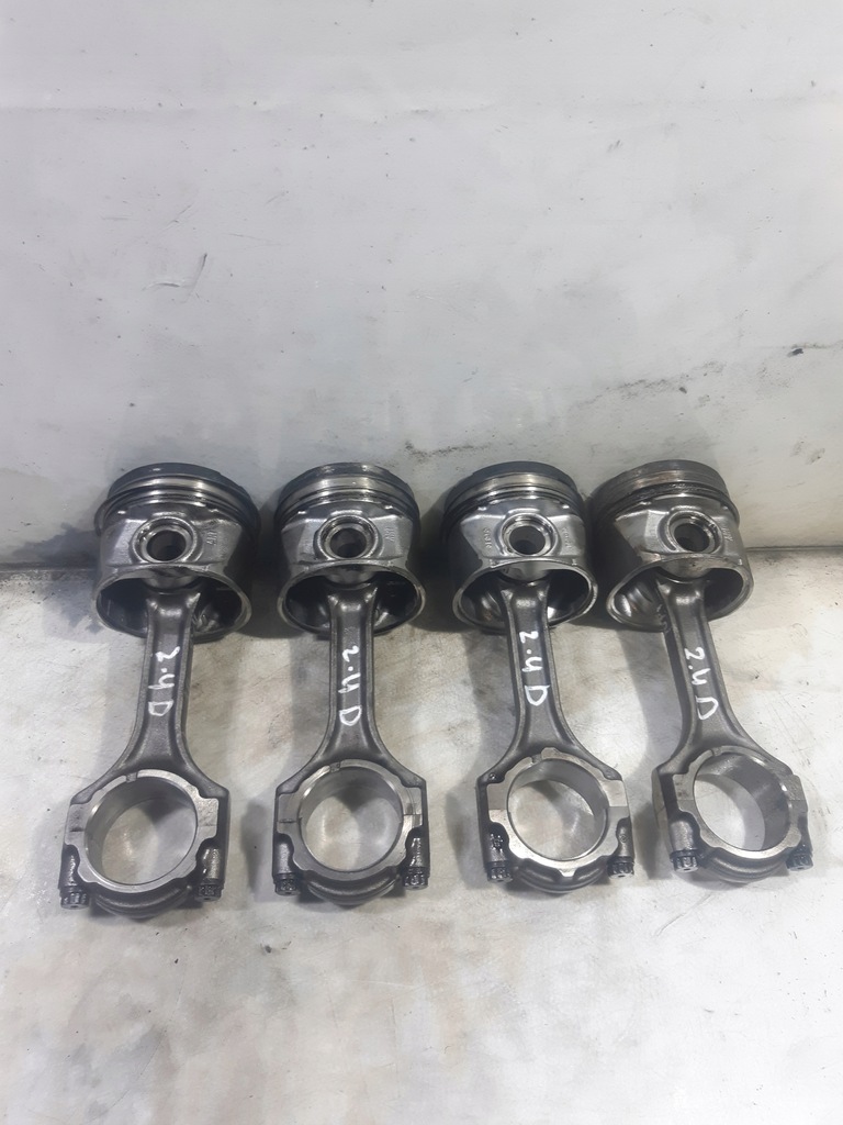 фото №1, Поршень двигателя toyota hilux viii 2.4d 2gdftv