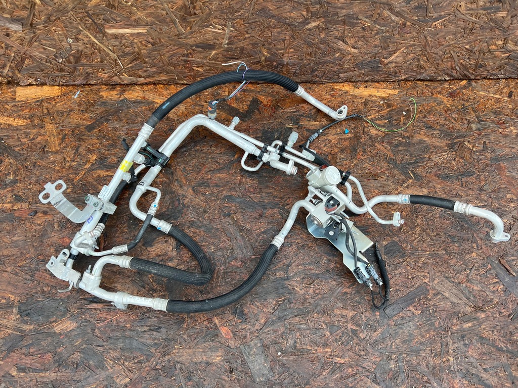 фото №1, Труба шланг wąż кондиционера peugeot e-208 ii комплект