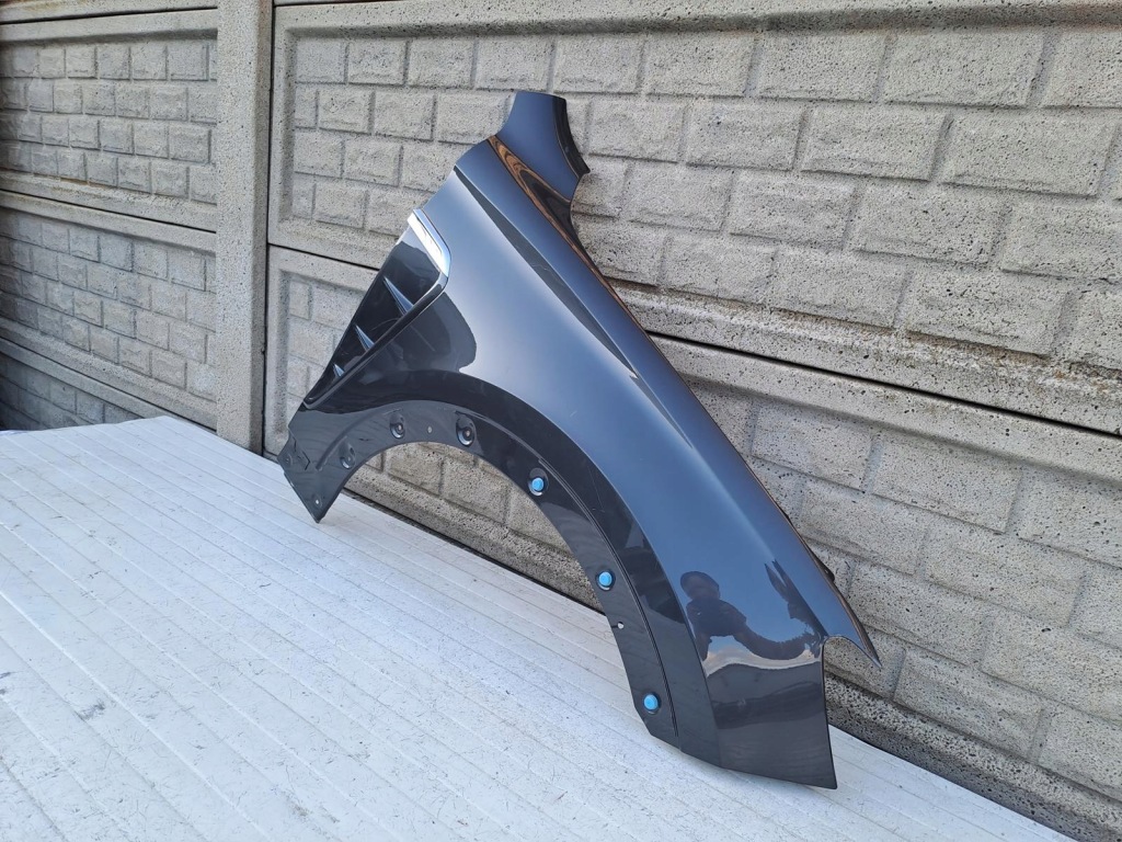 фото №2, Mg marvel r крыло передний правый оригинал