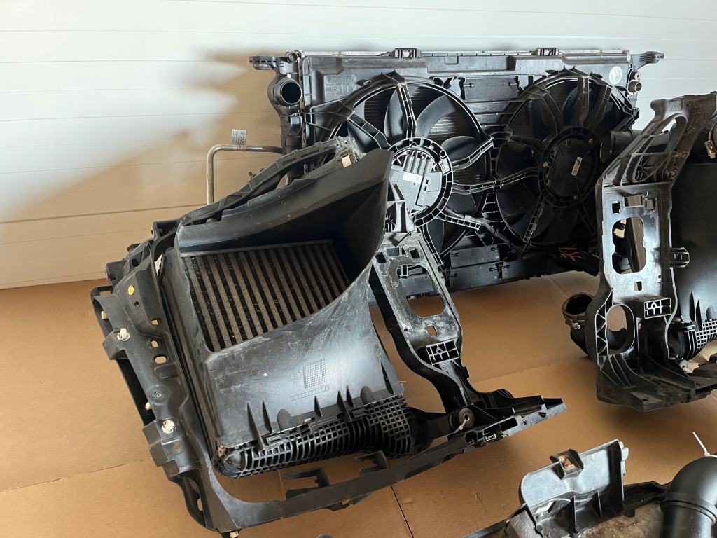 Бампер радиатор панель фары porsche macan turbo gts s lift 2018--.21 Доставка