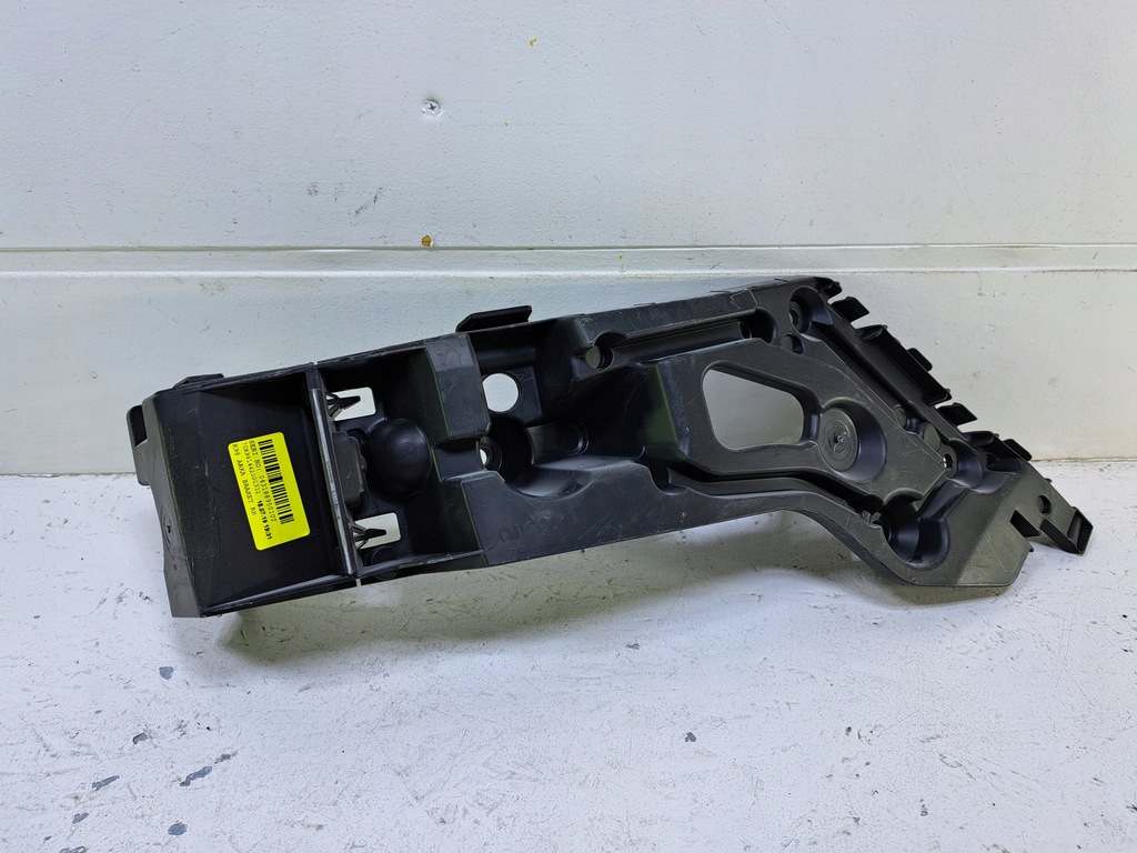 фото №1, Renault clio iv kombi напрямна бампера правий задня